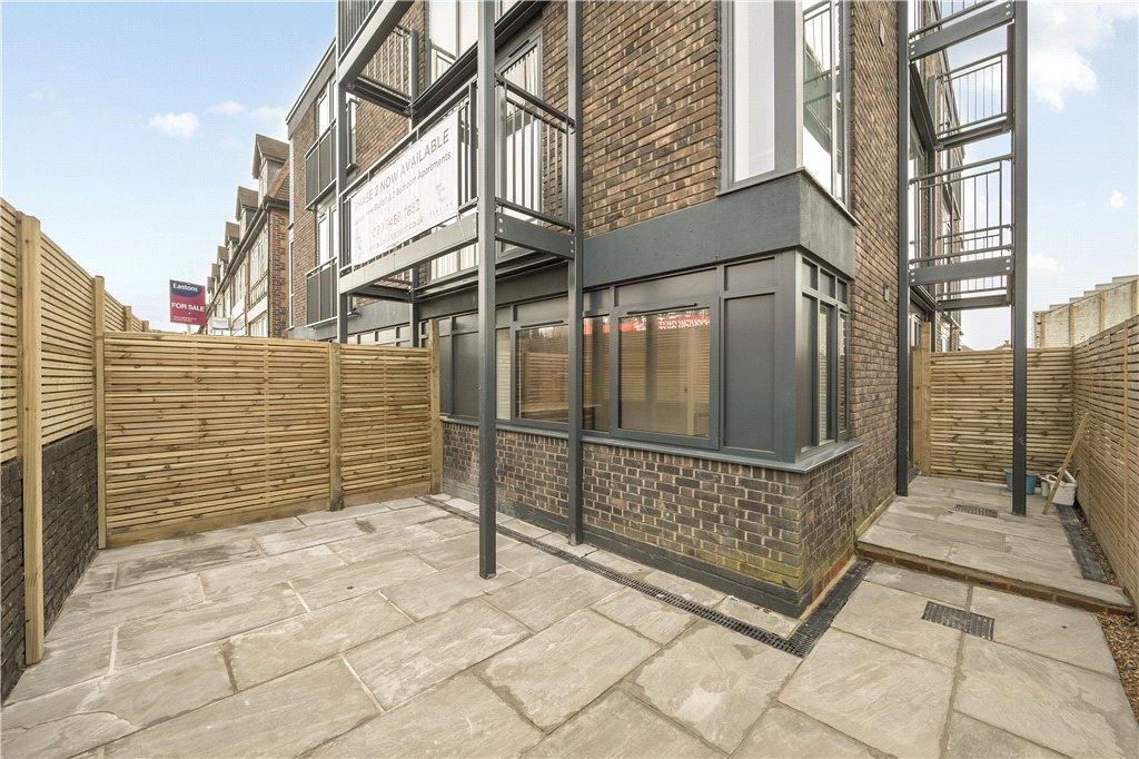 Private Courtyard