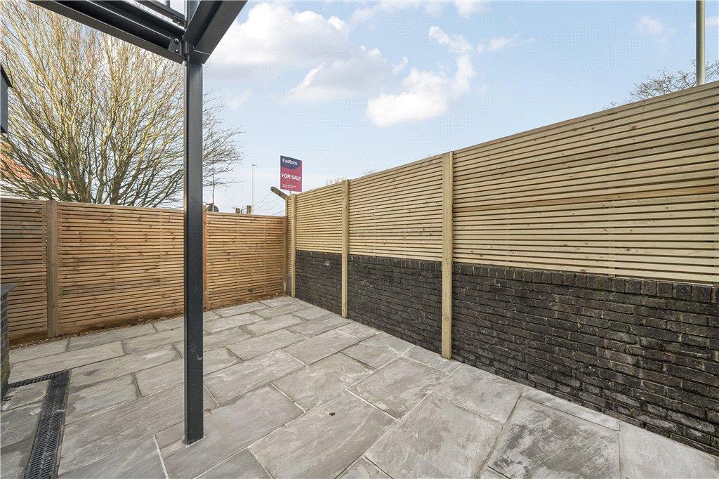 Private Courtyard