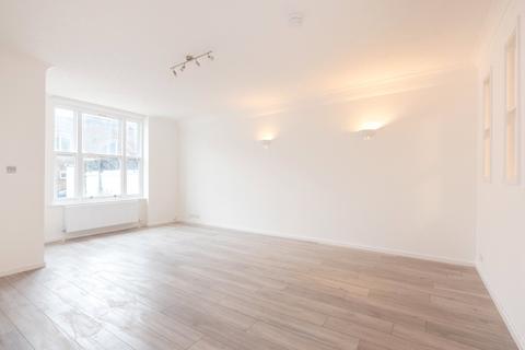 1 bedroom apartment for sale, Lambolle Place, London, NW3