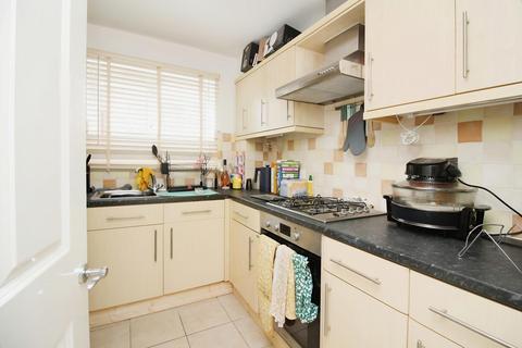 2 bedroom ground floor flat for sale, Peggs Close, Earl Shilton, LE9