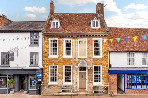 5 bedroom terraced house for sale, High Street, Stony Stratford, Milton Keynes, Buckinghamshire, MK11