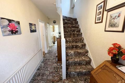 52 Gresham Road, Hall Green, Birmingham, B28 0HY
