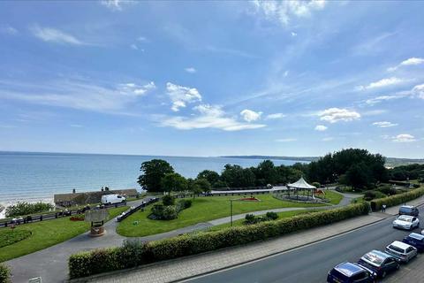 3 bedroom apartment for sale, The Crescent, Filey