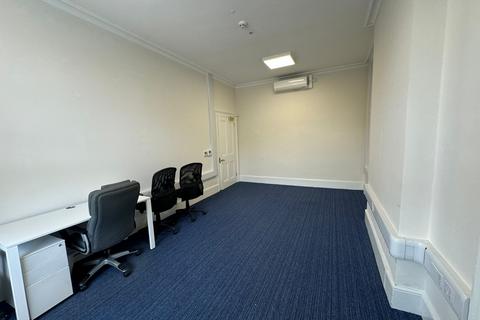 Office to rent, Hillingdon House, Wren Avenue, Uxbridge, Greater London, UB10