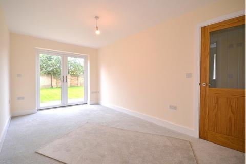 2 bedroom bungalow for sale, Whitmore Street, Peterborough PE7