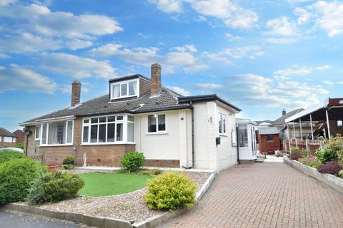 3 bedroom bungalow for sale, Hall Park Avenue, Crofton, Wakefield, West Yorkshire