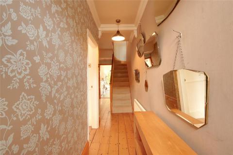 59 Medcalf Road, Enfield, EN3 6HJ