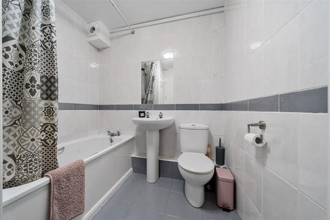 1 bedroom maisonette for sale, Carmichael Way, Basingstoke