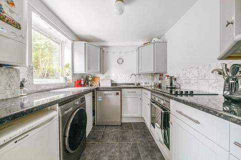 10 Carmichael Way, Basingstoke, RG22 4NJ