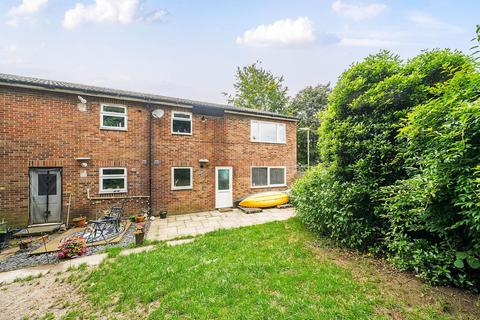 10 Carmichael Way, Basingstoke, RG22 4NJ