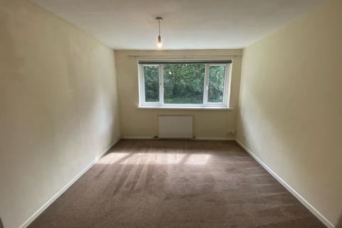 3 bedroom terraced house to rent, Maisemore, Yate, Bristol, BS37