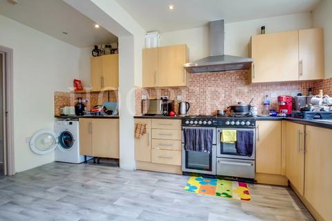 5 bedroom semi-detached house for sale, Dollis Hill Lane, London, NW2