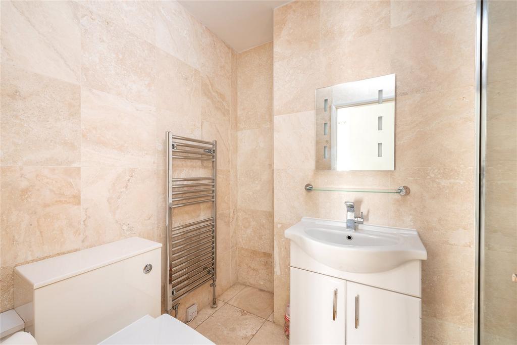 Main Shower Room