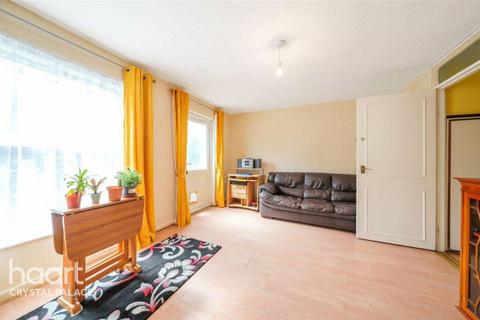 3 bedroom terraced house for sale, Antigua Walk, London