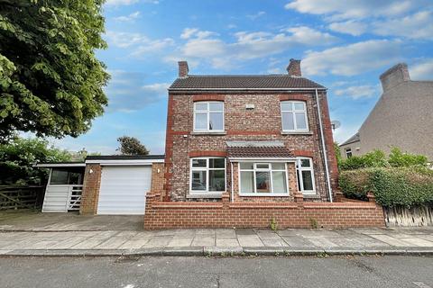 3 bedroom detached house for sale, Austin Avenue, Hartburn, Stockton-on-Tees, Durham, TS18 3QN