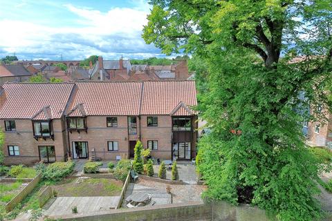 2 bedroom flat for sale, Beechtree Court, Yarm