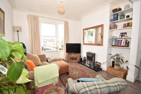 2 bedroom terraced house for sale, Weirfield Road, St Leonards, Exeter, EX2