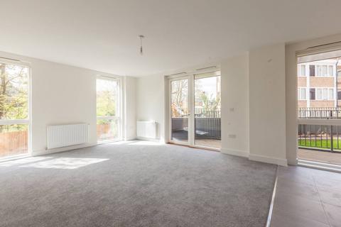 3 bedroom flat to rent, Gayton Road, Harrow, HA1