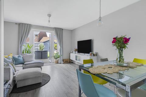 17 Bluebell Lane, Didcot, OX11 6GT