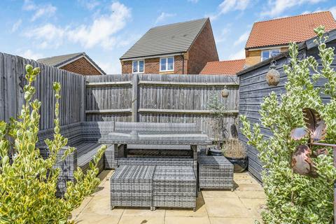 17 Bluebell Lane, Didcot, OX11 6GT