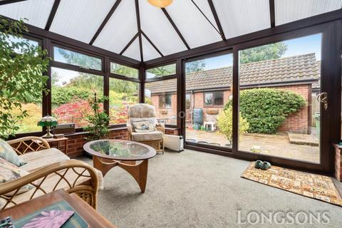 3 bedroom detached bungalow for sale, Lonsdale Cresent, Hingham