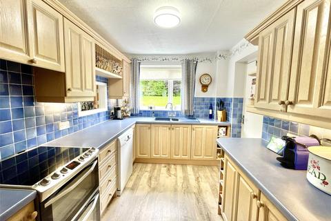 4 bedroom semi-detached house for sale, Clockburnsyde Close, Fellside Park, Whickham, Newcastle Upon Tyne, NE16