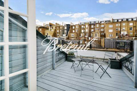 3 bedroom apartment to rent, Queen's Gate Place Mews, London