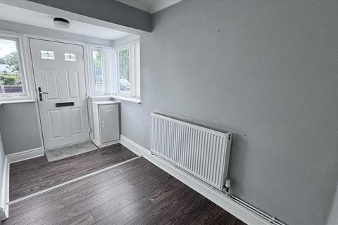 3 bedroom terraced house to rent, Farnworth Grove, Kirkby