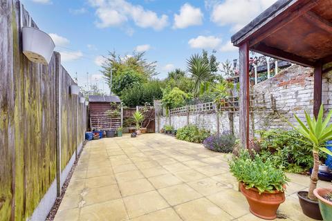 26 Avenue Road, Ramsgate, CT11 8EP