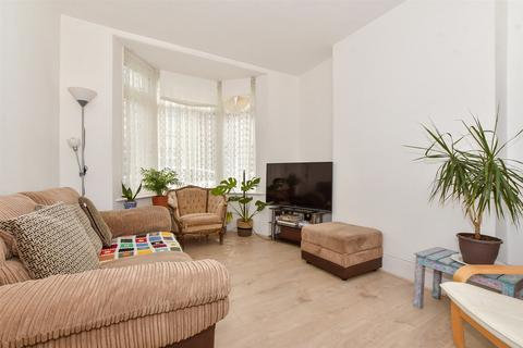 26 Avenue Road, Ramsgate, CT11 8EP