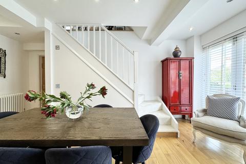 2 bedroom barn conversion for sale, Green Barn, Archive Mews, Berkhamsted HP4