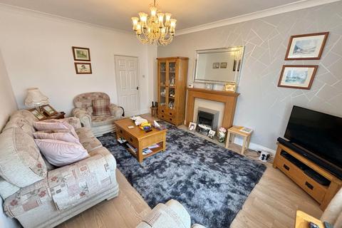 3 bedroom bungalow for sale, Holme Avenue, Fleetwood FY7