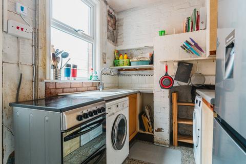 85 Howard Road, Leicester, LE2 1XP