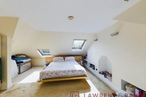 534 Rayners Lane, Pinner, HA5 5DJ
