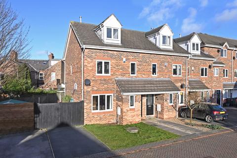 4 bedroom end of terrace house to rent, Huntington Mews, Huntington Road, York, YO31