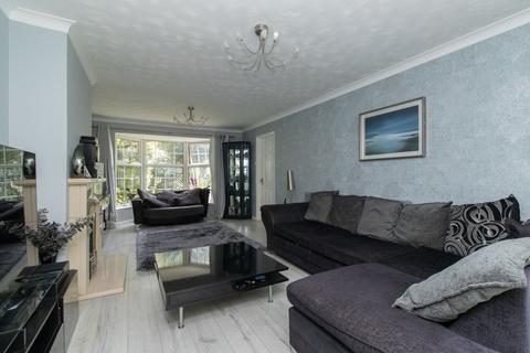 4 bedroom detached house for sale, Lismore Road, Herne Bay, CT6