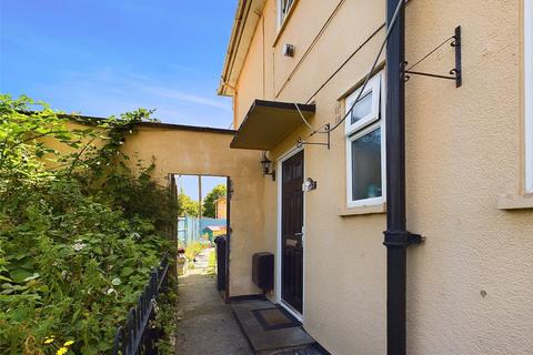 11 Garnalls Road, Matson, Gloucester, GL4 6NA