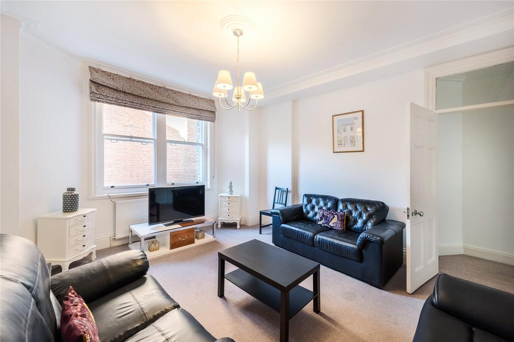 Clarence Gate Gardens, Glentworth... 3 bed apartment to rent £4,199