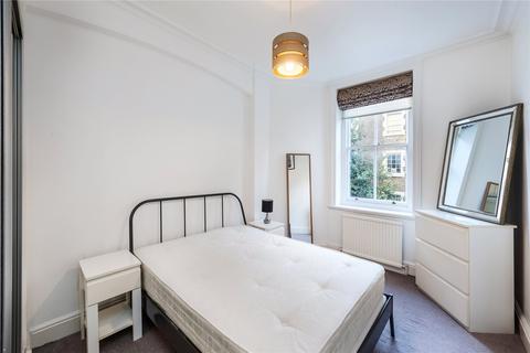 3 bedroom apartment to rent, Clarence Gate Gardens, Glentworth Street, NW1