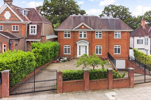 7 bedroom detached house for sale, London, London N3