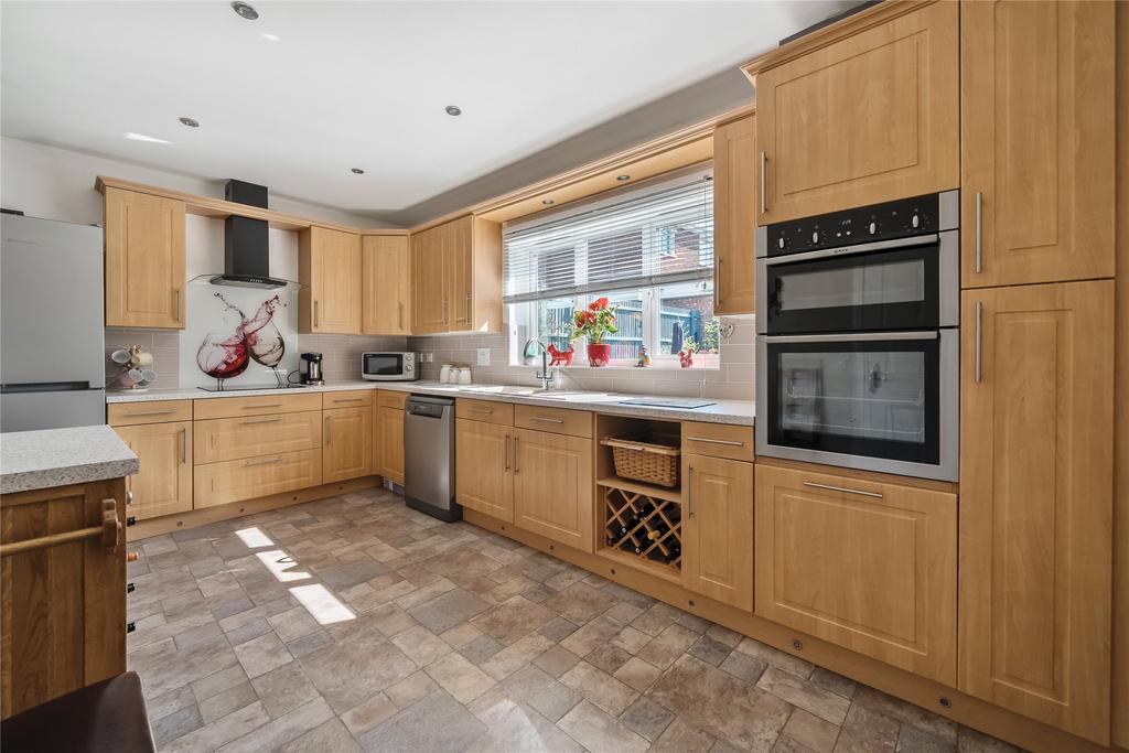 Kitchen/Breakfast