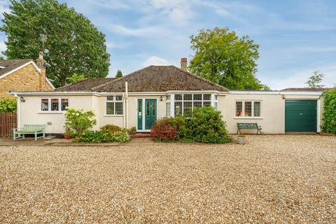 3 bedroom detached bungalow for sale, Woodlands Avenue, Wokingham RG41