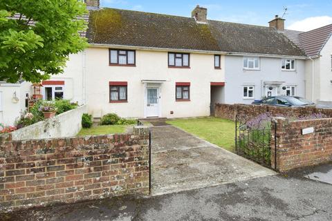 3 bedroom terraced house for sale, James Road, Amesbury, SP4 7PY