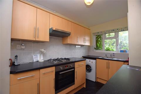 2 bedroom apartment for sale, Eagle Avenue, Romford, London, RM6