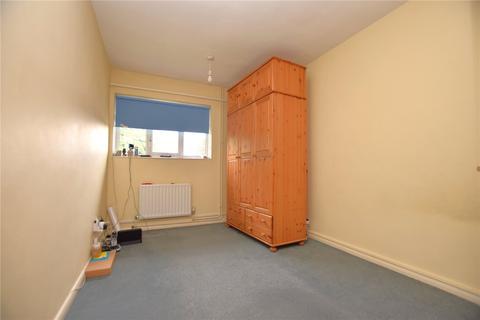 2 bedroom apartment for sale, Eagle Avenue, Chadwell Heath, RM6