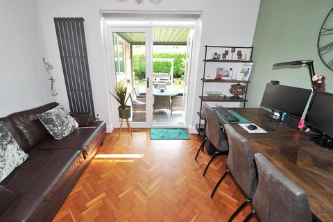 8 Hampton Road, Cadishead, Manchester, M44 5DA