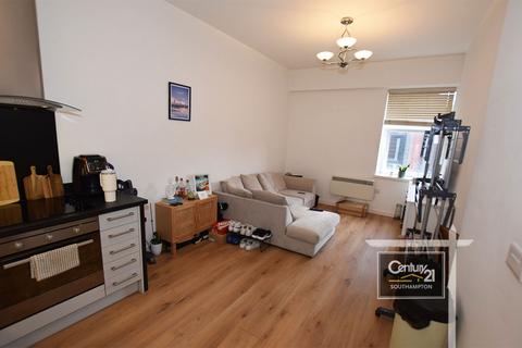 1 bedroom flat to rent, Millbrook Road East, SOUTHAMPTON SO15