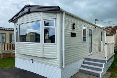 2 bedroom static caravan for sale, Pretoria Caravan Park, , Point Clear CO16