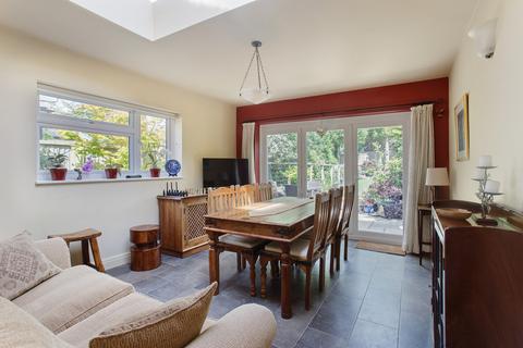 18 Oak Tree Avenue, Marlow, SL7 3EJ