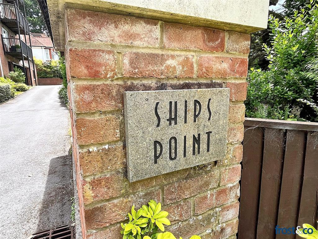 Ships Point